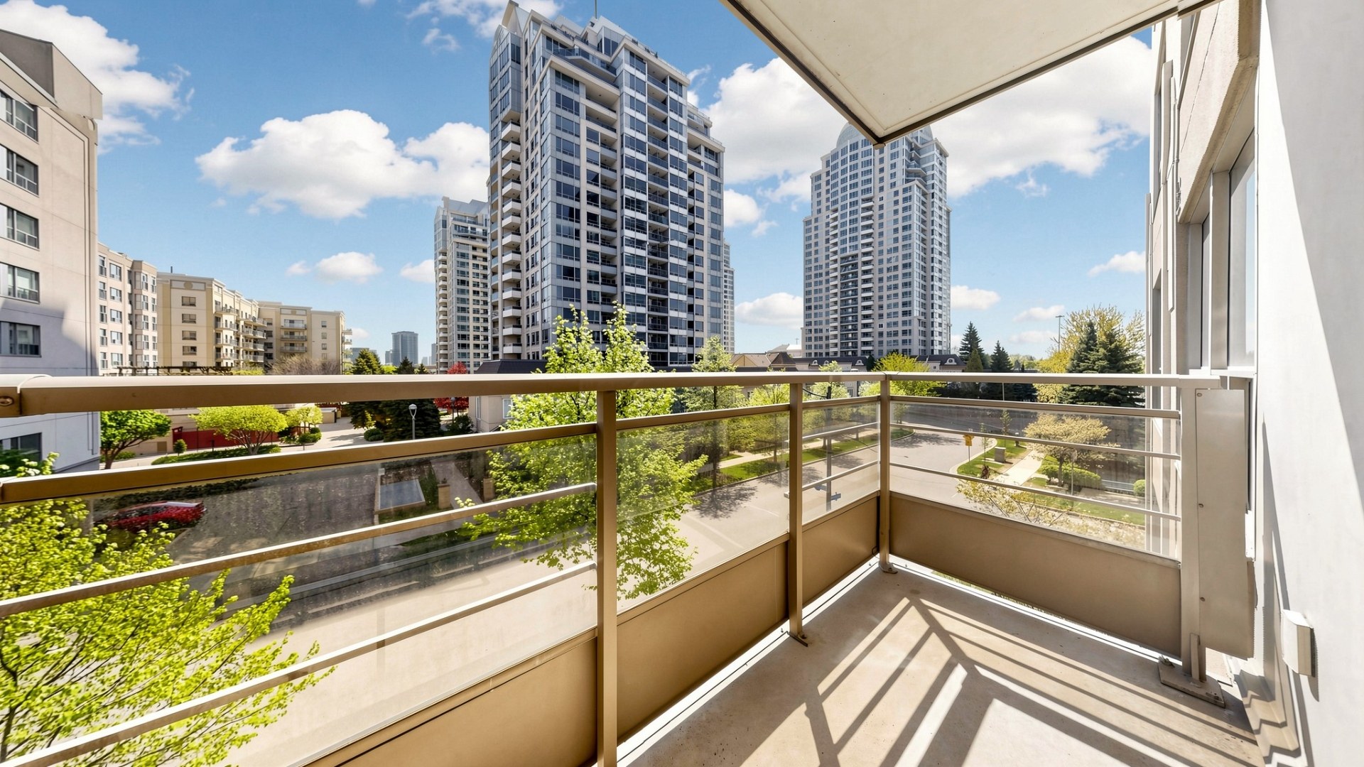 Submitted listing photo 26